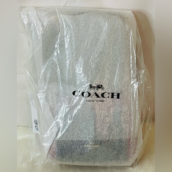 NWT Coach Convertible Backpack In Signature Canvas - Picture 5 of 6